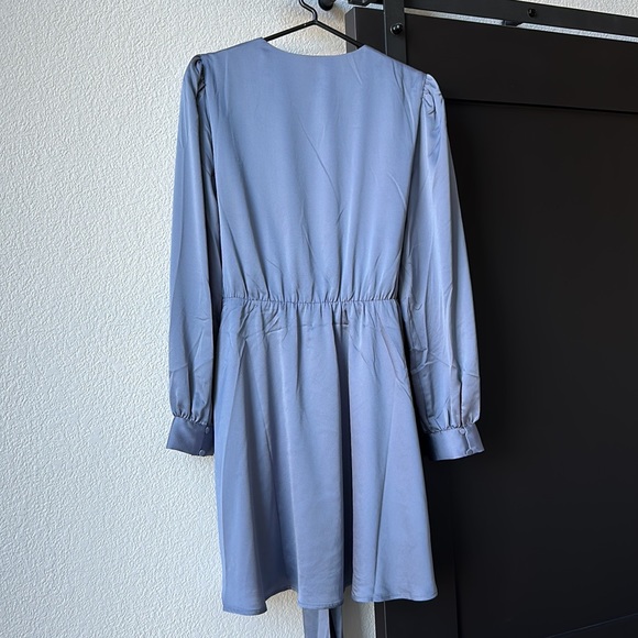 ✨ NWOT Express - Blue-Gray Cocktail Dress - SZ LG - Picture 3 of 8